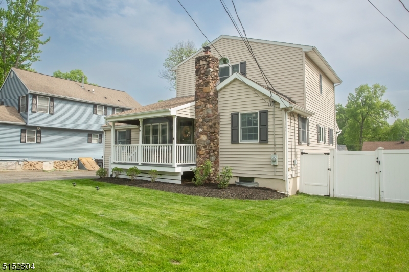 Cedar Knolls - Residential