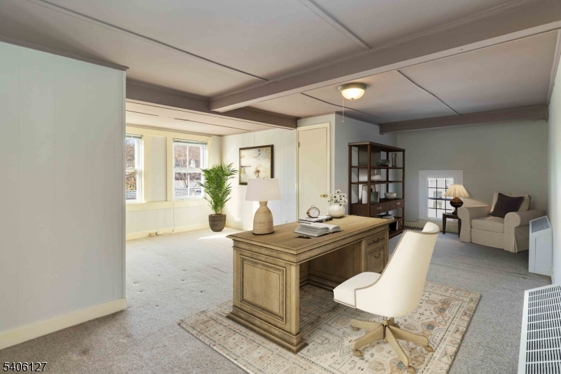 CENTRAL BUSINESS DISTRICT - Commercial Lease