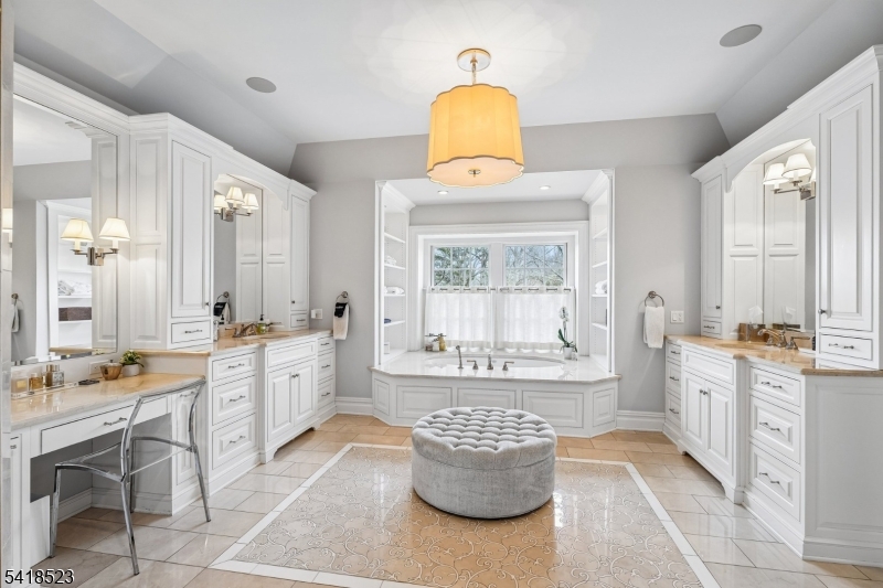 Hartshorn - Residential