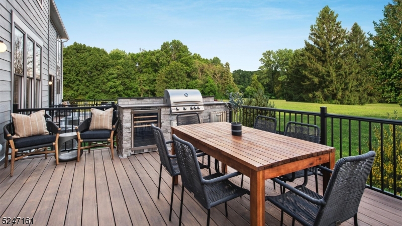 Carriages at Berkeley - Residential