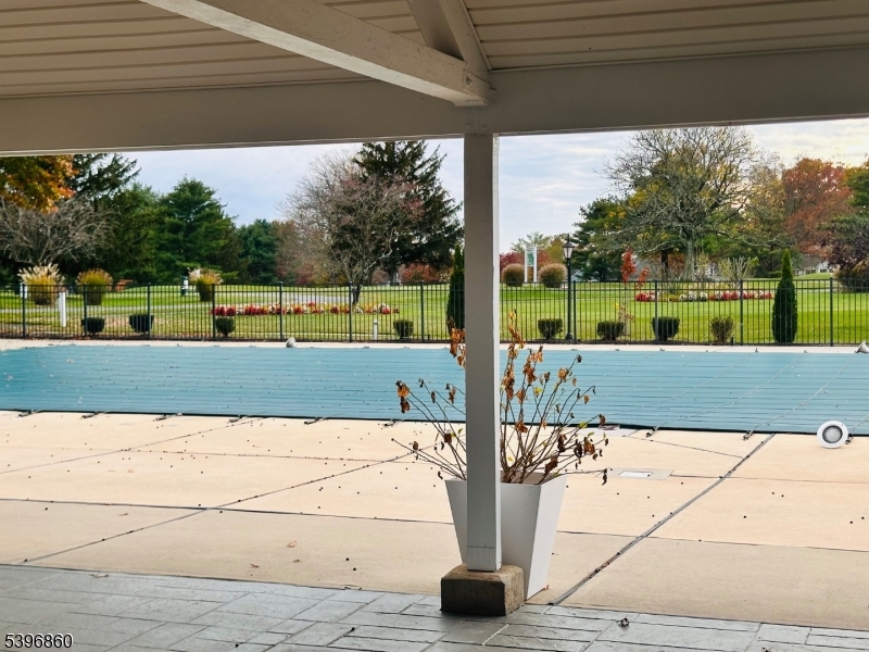 Rossmoor - Residential