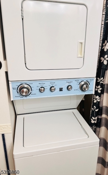 Rossmoor - Residential