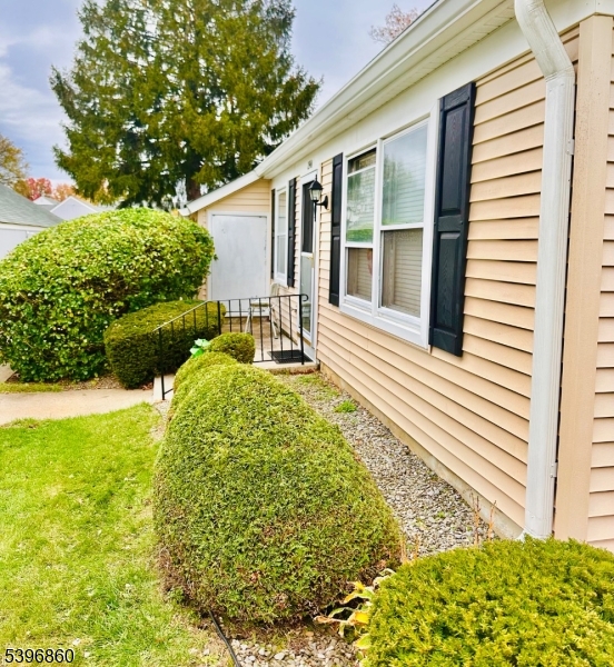 Rossmoor - Residential