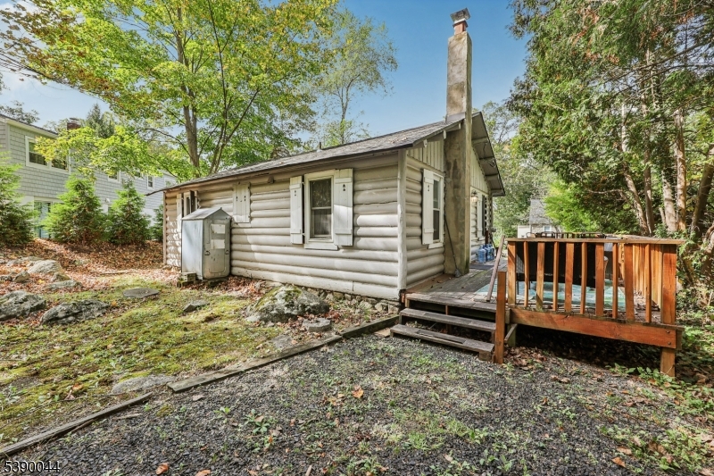 Cupsaw Lake - Residential