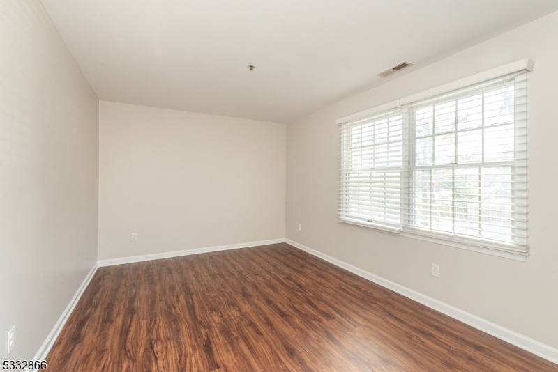 Montville Chase - Residential Lease