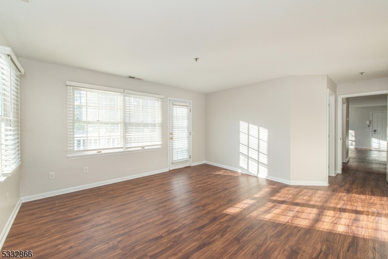 Montville Chase - Residential Lease