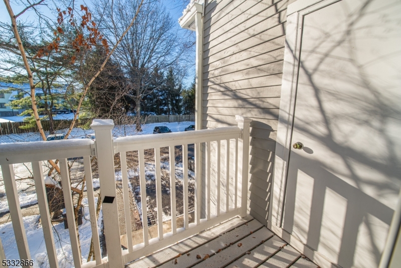 Montville Chase - Residential Lease