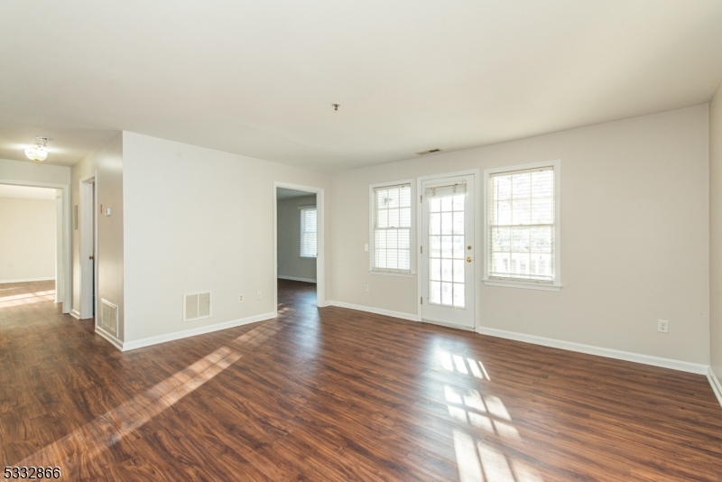 Montville Chase - Residential Lease