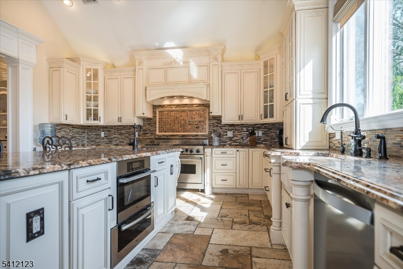 Valley - Residential