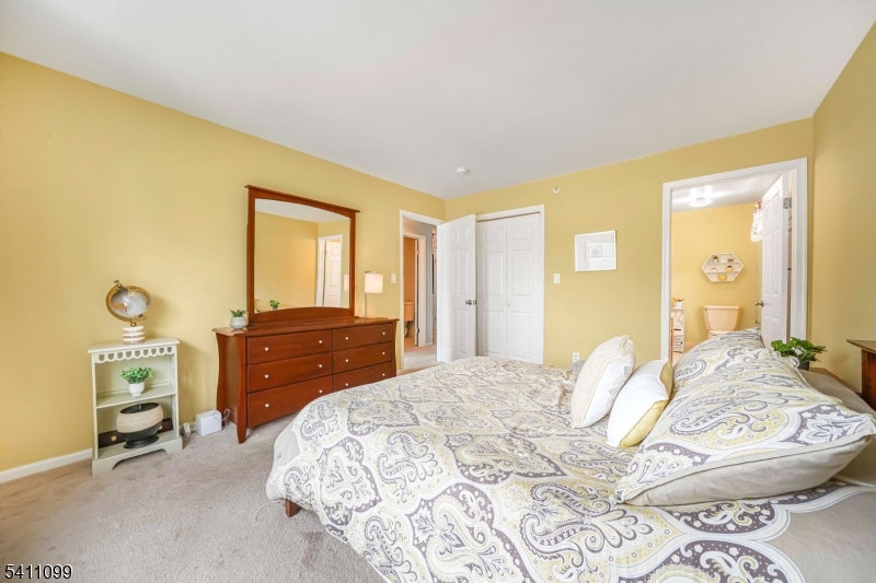 Riverside - Residential