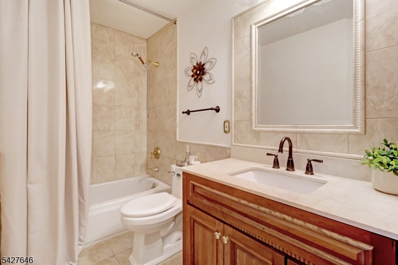 River Oaks - Residential