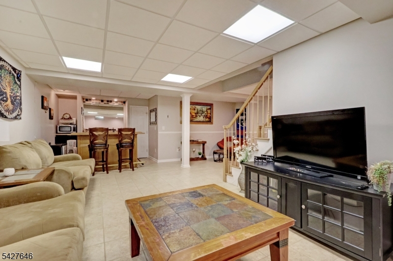 River Oaks - Residential