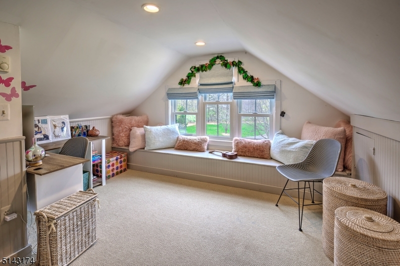 New Vernon - Residential