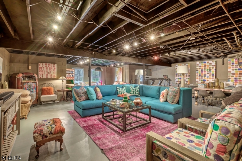 New Vernon - Residential