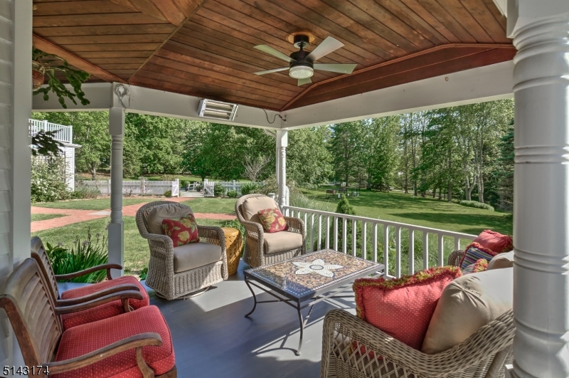 New Vernon - Residential