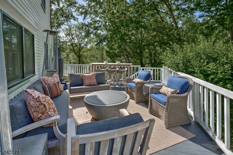 New Vernon - Residential