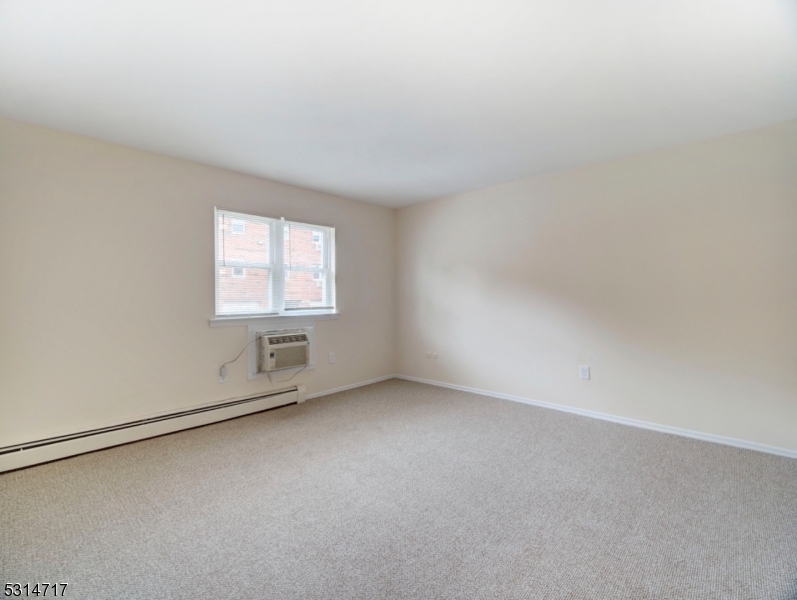 Mountain Club - Residential Lease