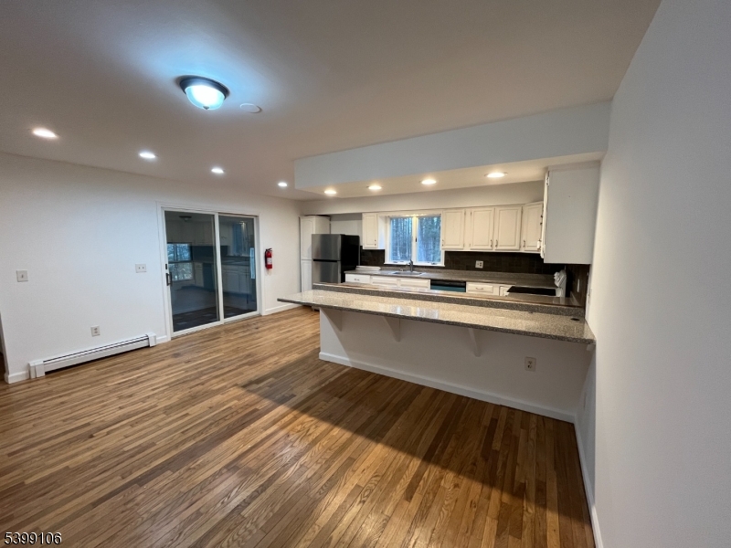 High Point Country Club - Residential Lease