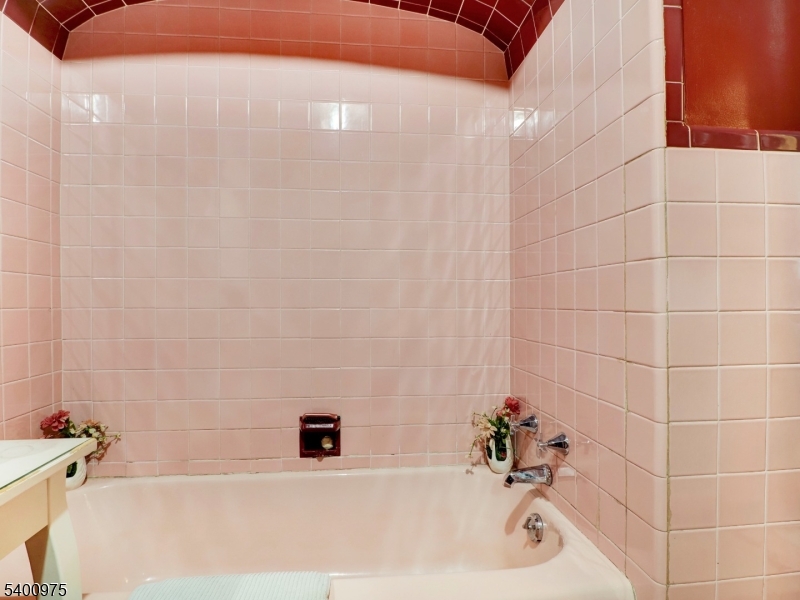 Vailsburg - Residential Income