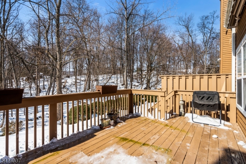 SQUAW BROOK RUN - Residential