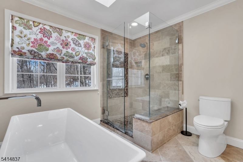 SQUAW BROOK RUN - Residential