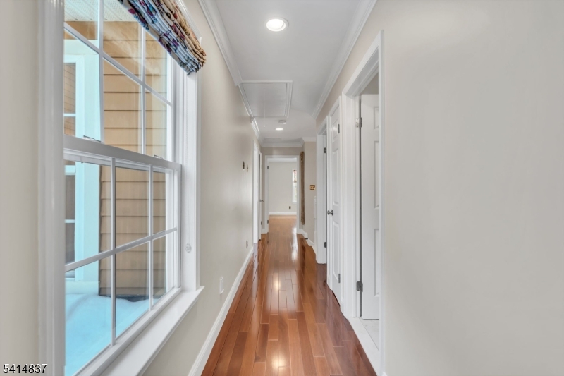 SQUAW BROOK RUN - Residential