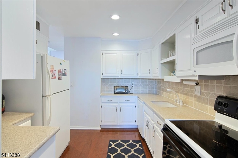 Essex Green Villas - Residential