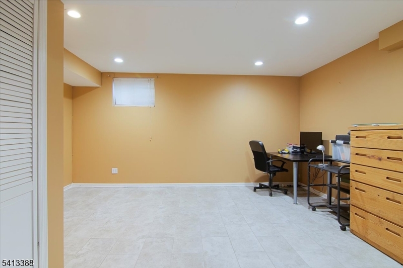 Essex Green Villas - Residential