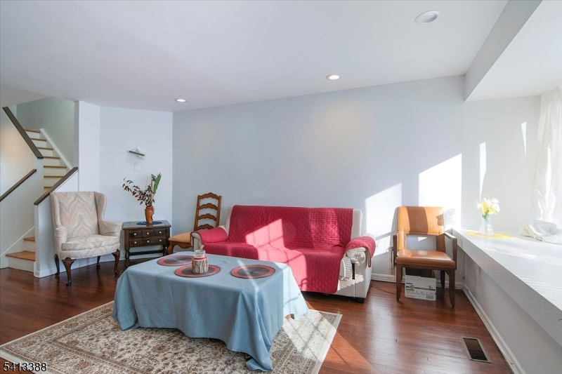 Essex Green Villas - Residential