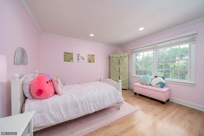 Rolling Hill - Residential