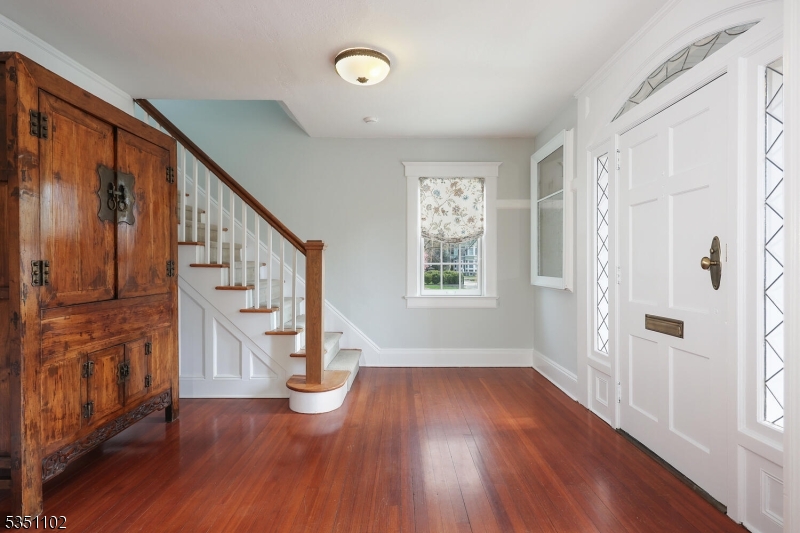32 Hamilton Rd