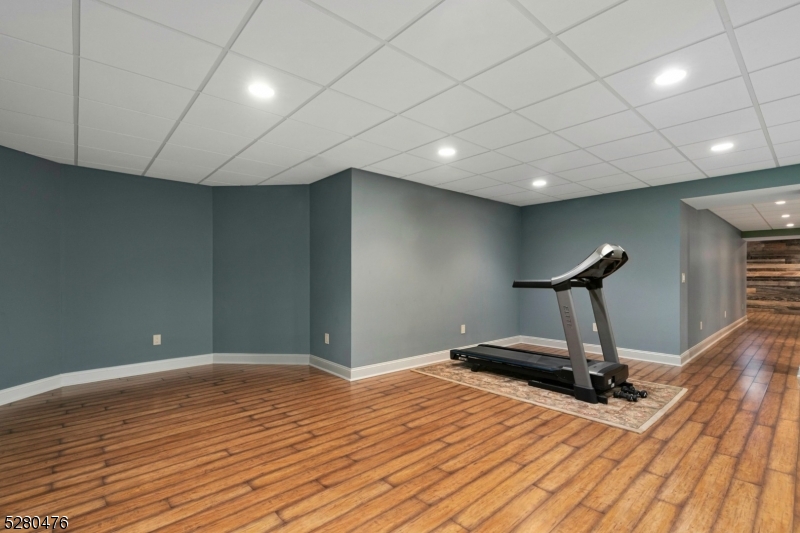 Tall Oaks at Martinsville - Residential