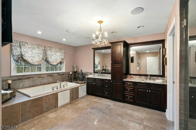 Tall Oaks at Martinsville - Residential