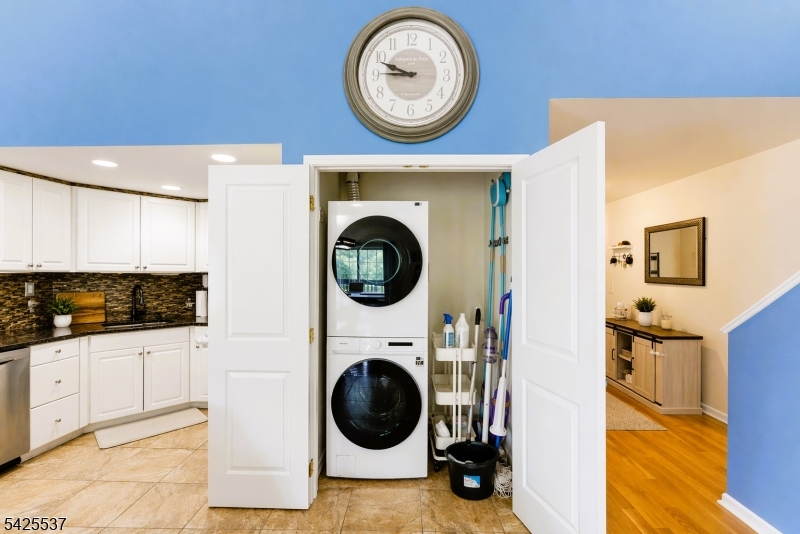 Condo/Coop/Townhouse - Residential