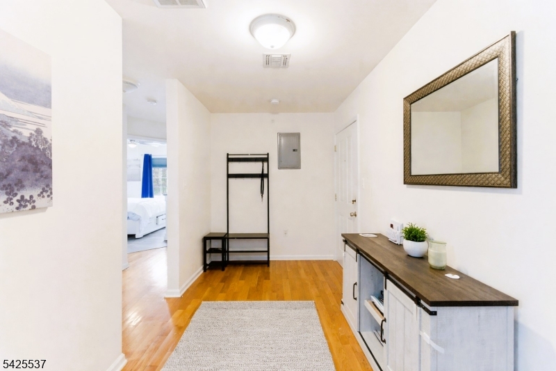 Condo/Coop/Townhouse - Residential