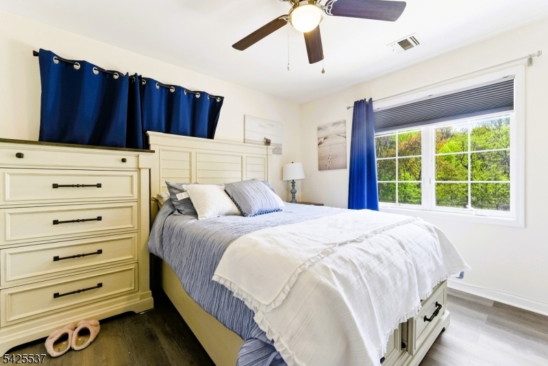 Condo/Coop/Townhouse - Residential