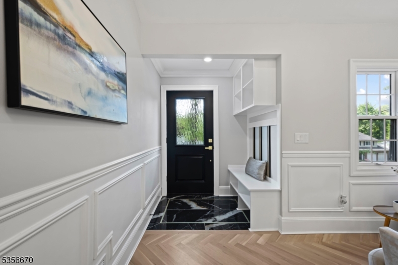 56 Ronald Ct