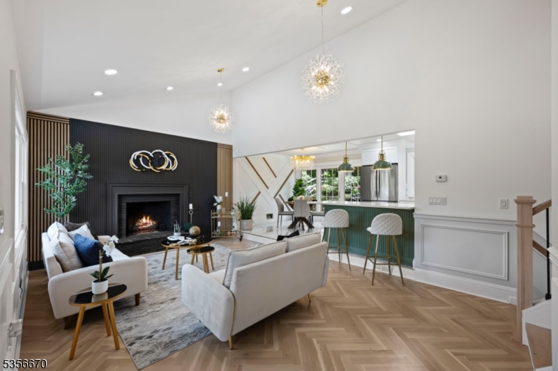 56 Ronald Ct