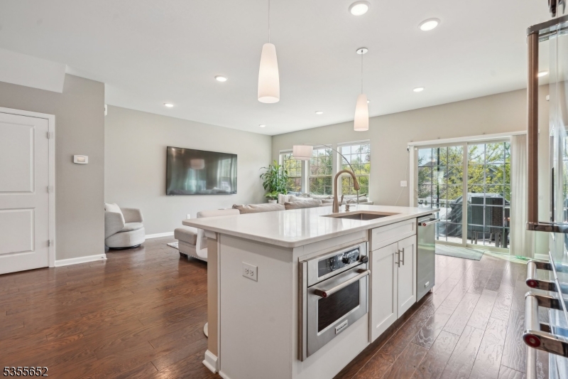 Kensington Square - Residential