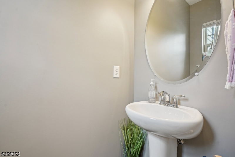 Kensington Square - Residential