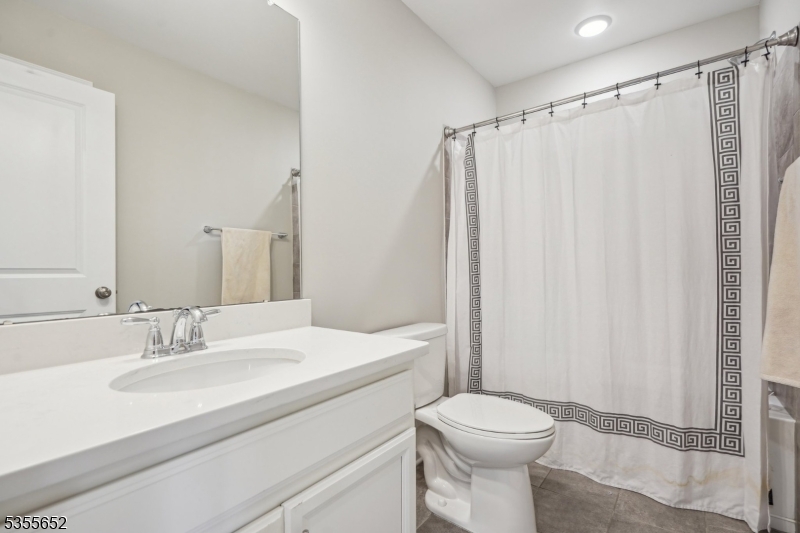 Kensington Square - Residential