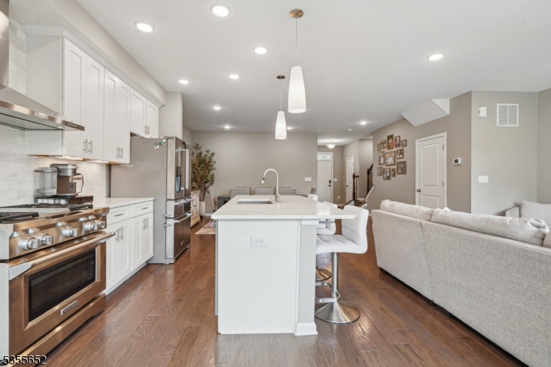 Kensington Square - Residential