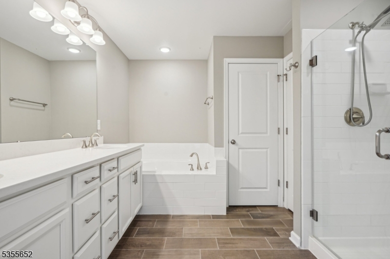 Kensington Square - Residential