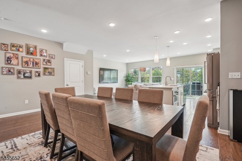 Kensington Square - Residential