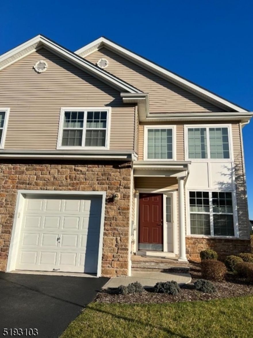 Ready to move in 3 bedrooms 2.5 bathrooms. Bright and sunny end unit with ton of upgrades and with builders warranty for another 5 years. Eat in kitchen w/stainless steel appliances. Custom window treatments and all fixtures and washer/dryer included. Furnitures are negotiable. Community is well known for it's 32000 sq. ft.Club House with indoor and outdoor Pool,Balroom,Tennis,Whirlpool,Gym.Sauna and a Library to relax and unwind.