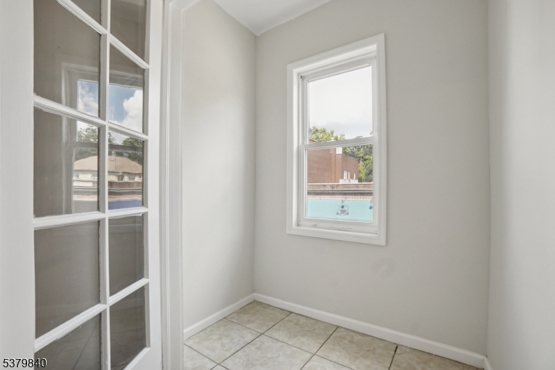 Maplewood Village - Residential Lease