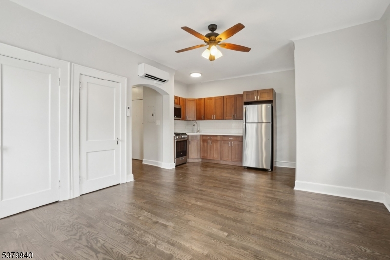 Maplewood Village - Residential Lease