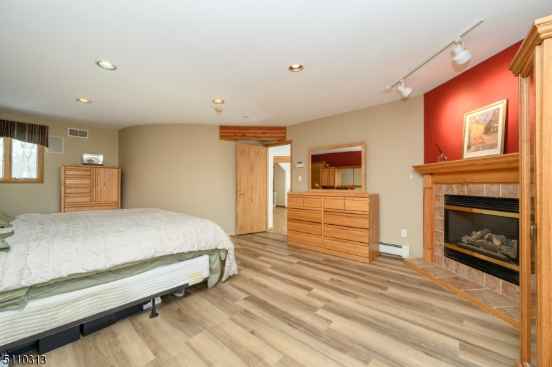 Majestic Acres - Residential