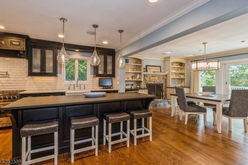 Chestnut Hill - Residential