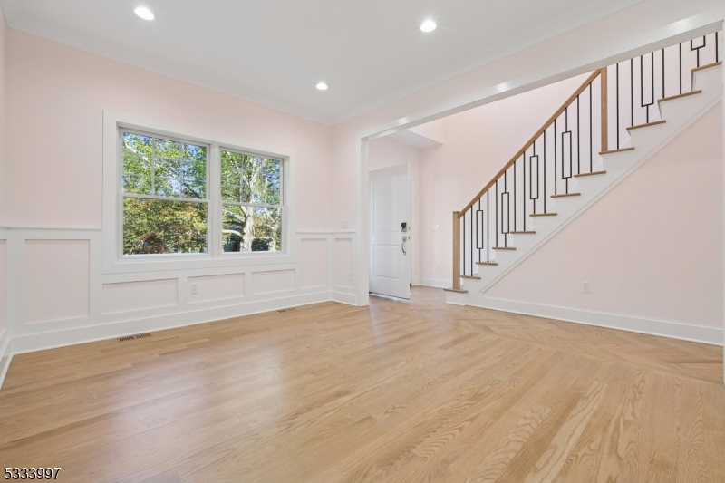 Riker Hill - Residential